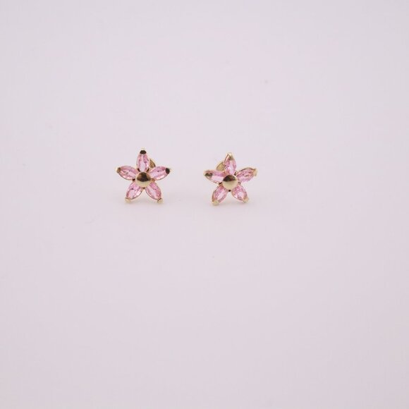 Elegant Women's 14k Gold Pink Flower Stud Earrings Delicate Floral Jewelry ** - Picture 7 of 11